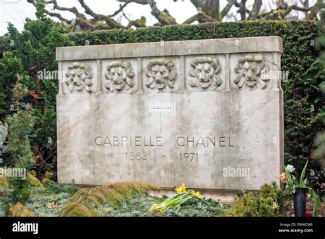 grab von coco chanel
